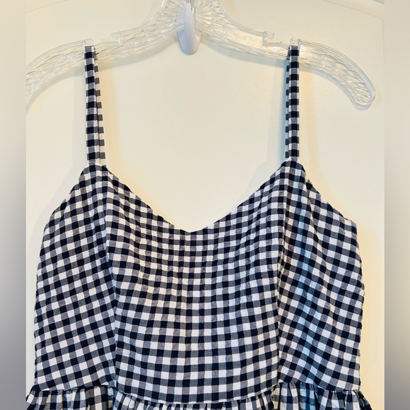 Women's Draper James Navy and White Seersucker Gingham Dress with Embroidery - Picture 6 of 10